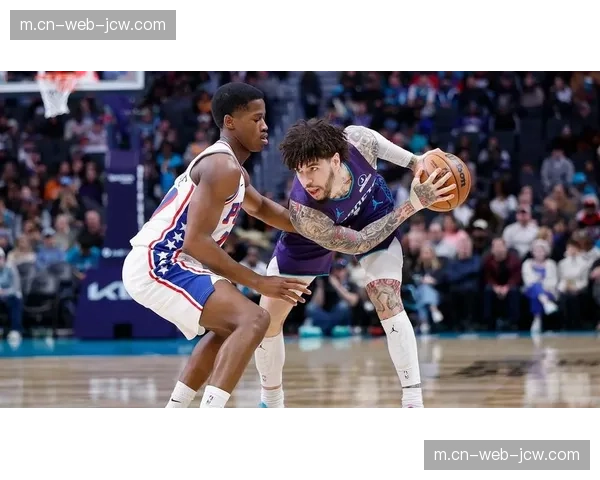 米勒17分领衔八人得分上双 黄蜂大胜独行侠豪取五连胜